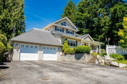 767 Edgar Avenue  Coquitlam, BC V3K 2J3