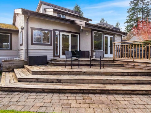 1140 20Th Street W, North Vancouver, BC 