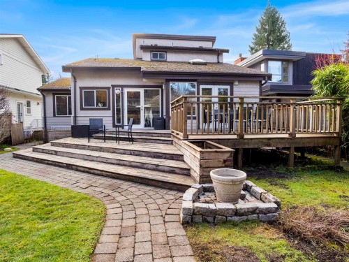 1140 20Th Street W, North Vancouver, BC 