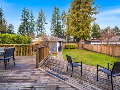 1140 20Th Street W, North Vancouver, BC 