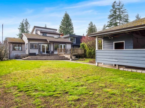 1140 20Th Street W, North Vancouver, BC 