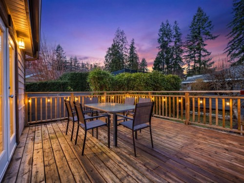 1140 20Th Street W, North Vancouver, BC 