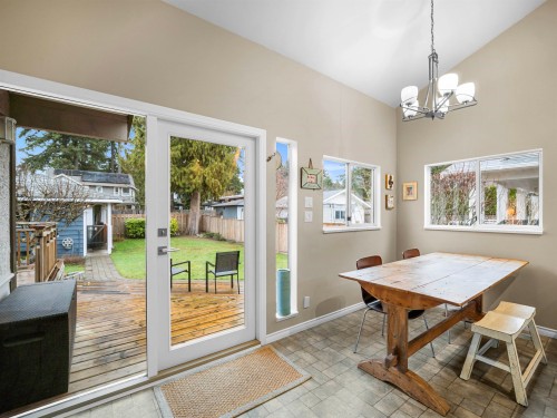 1140 20Th Street W, North Vancouver, BC 