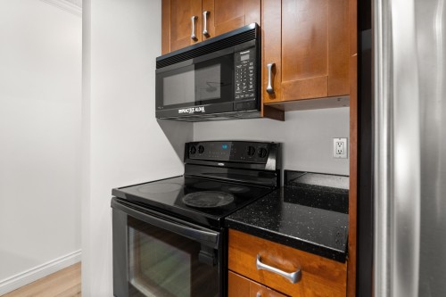 323-8511 Ackroyd Road, Richmond, BC 