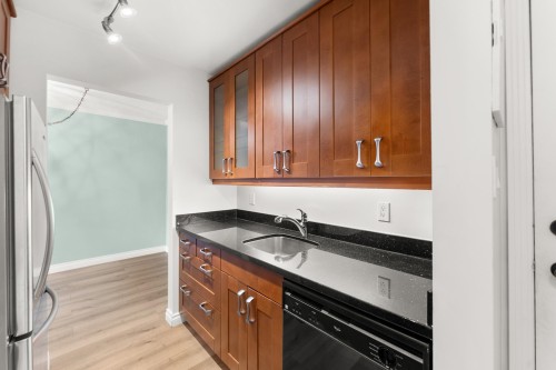 323-8511 Ackroyd Road, Richmond, BC 