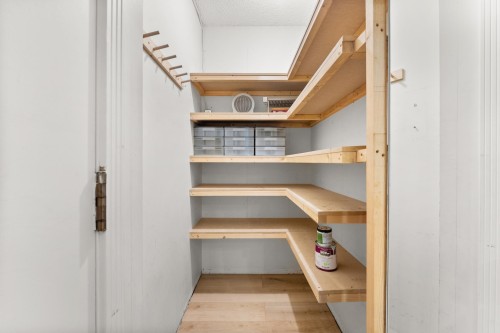 323-8511 Ackroyd Road, Richmond, BC 