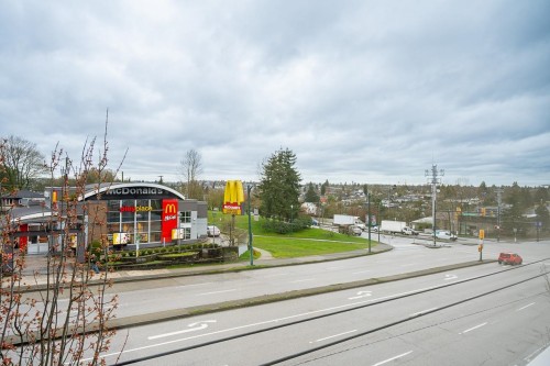 303-3423 Hastings Street E, Vancouver, BC 