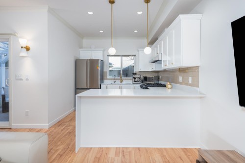 2-8271 Francis Road, Richmond, BC 