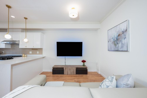 2-8271 Francis Road, Richmond, BC 