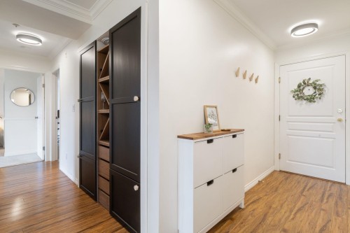 212-8450 Jellicoe Street, Vancouver, BC 