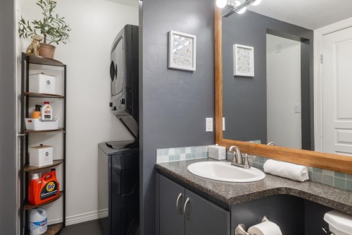 212-8450 Jellicoe Street, Vancouver, BC 