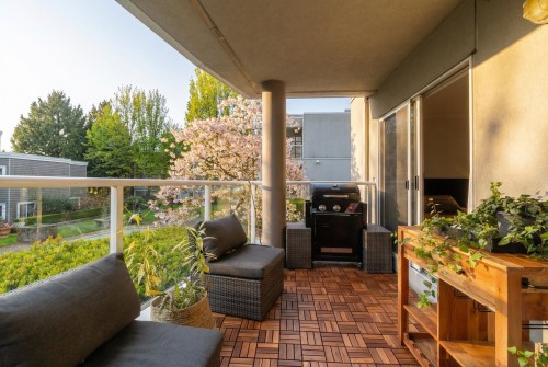 212-8450 Jellicoe Street, Vancouver, BC 