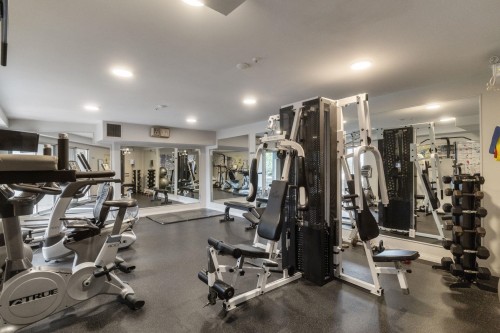 212-8450 Jellicoe Street, Vancouver, BC 