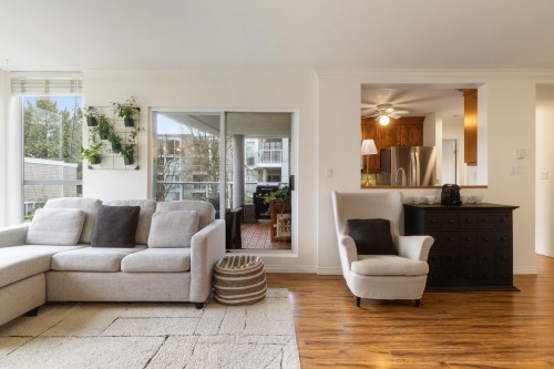 212-8450 Jellicoe Street, Vancouver, BC 