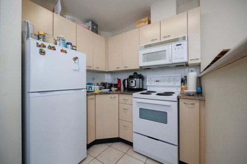 809-1331 Alberni Street, Vancouver, BC 