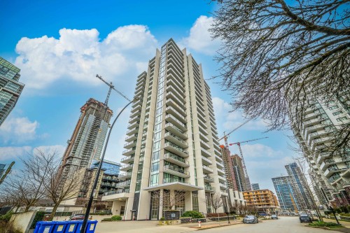 601-4465 Juneau Street  Burnaby, BC V5C 0L8