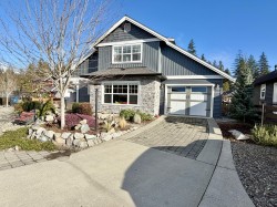 766 Cooper Lane  Gibsons, BC V0N 1V7