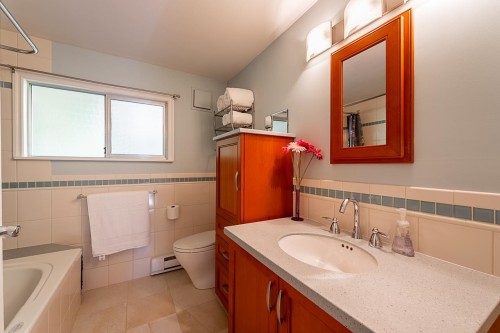 5651 Westhaven Road, West Vancouver, BC 