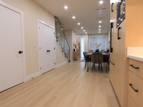 2828 Cheyenne Avenue, Vancouver, BC 