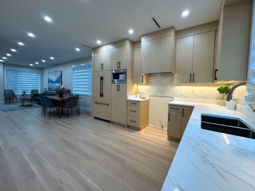 2828 Cheyenne Avenue, Vancouver, BC 