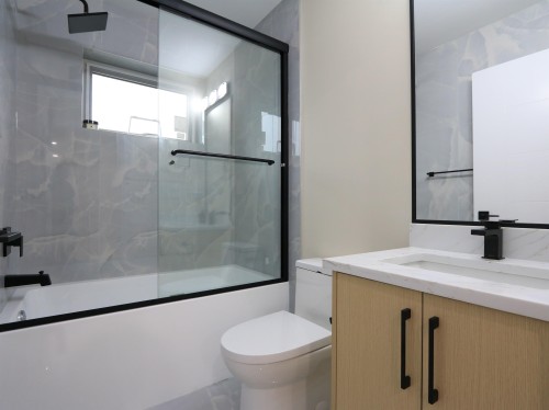 2828 Cheyenne Avenue, Vancouver, BC 