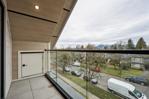 1-448 20Th Avenue W, Vancouver, BC 