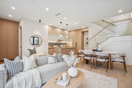 1-448 20Th Avenue W, Vancouver, BC 