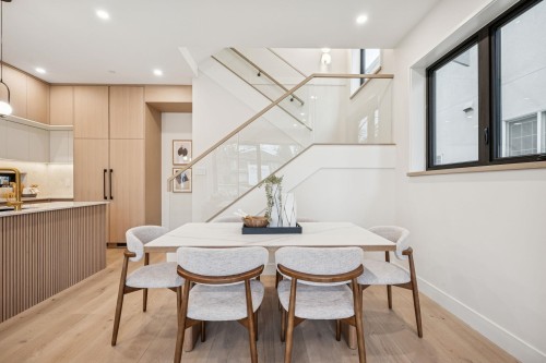 1-448 20Th Avenue W, Vancouver, BC 