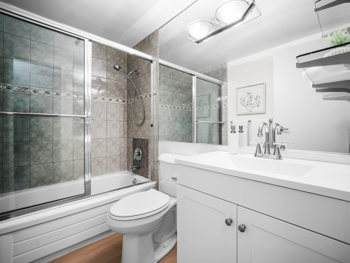 313-975 Broadway E, Vancouver, BC 