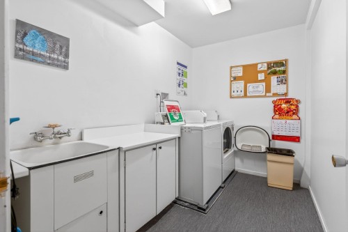 208-505 Ninth Street, New Westminster, BC 