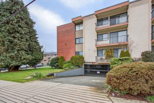 208-505 Ninth Street, New Westminster, BC 