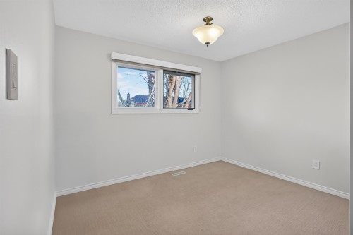 5551 Floyd Avenue, Richmond, BC 