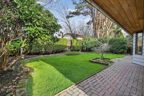 5551 Floyd Avenue, Richmond, BC 