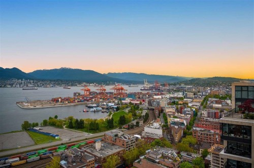 3304-128 Cordova Street W, Vancouver, BC 