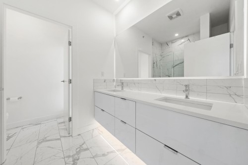 43-3596 Salal Drive, North Vancouver, BC 