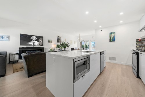 43-3596 Salal Drive, North Vancouver, BC 