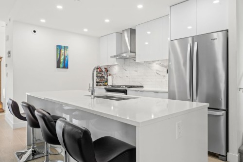 43-3596 Salal Drive, North Vancouver, BC 