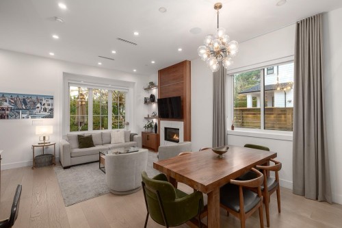 959 13Th Avenue E, Vancouver, BC 