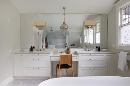 3545 Dowsley Court, North Vancouver, BC 