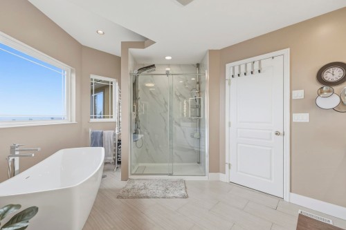 1542 Alpine Lane, Coquitlam, BC 