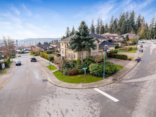 1542 Alpine Lane, Coquitlam, BC 