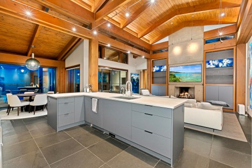 3370 Craigend Road, West Vancouver, BC 