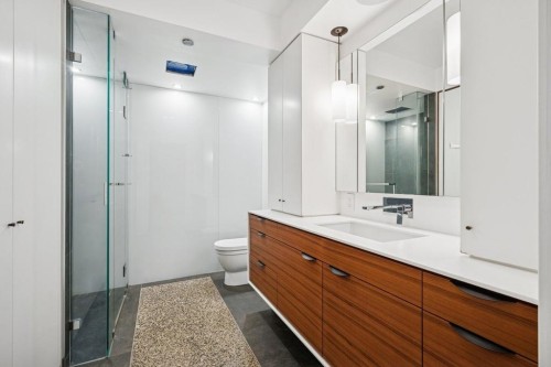 1608 Cypress Street, Vancouver, BC 