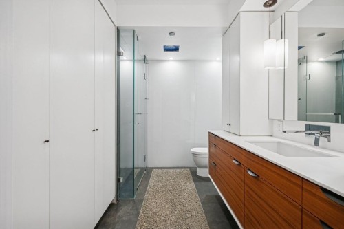 1608 Cypress Street, Vancouver, BC 