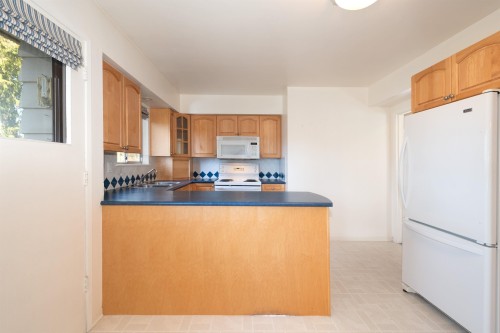 712 Macintosh Street, Coquitlam, BC 