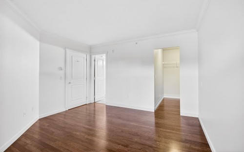 408-300 Klahanie Drive, Port Moody, BC 