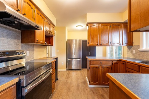 5080 Sunshine Coast Highway, Sechelt, BC 