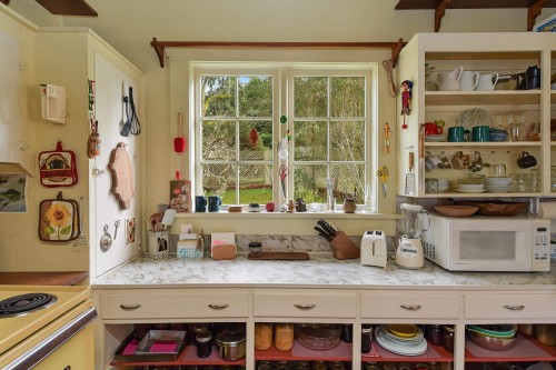 417 Sunset Place, Mayne Island, BC 