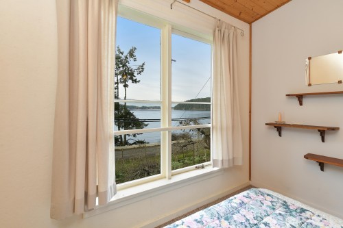 417 Sunset Place, Mayne Island, BC 