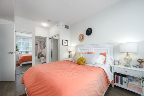 405-168 Esplanade E, North Vancouver, BC 